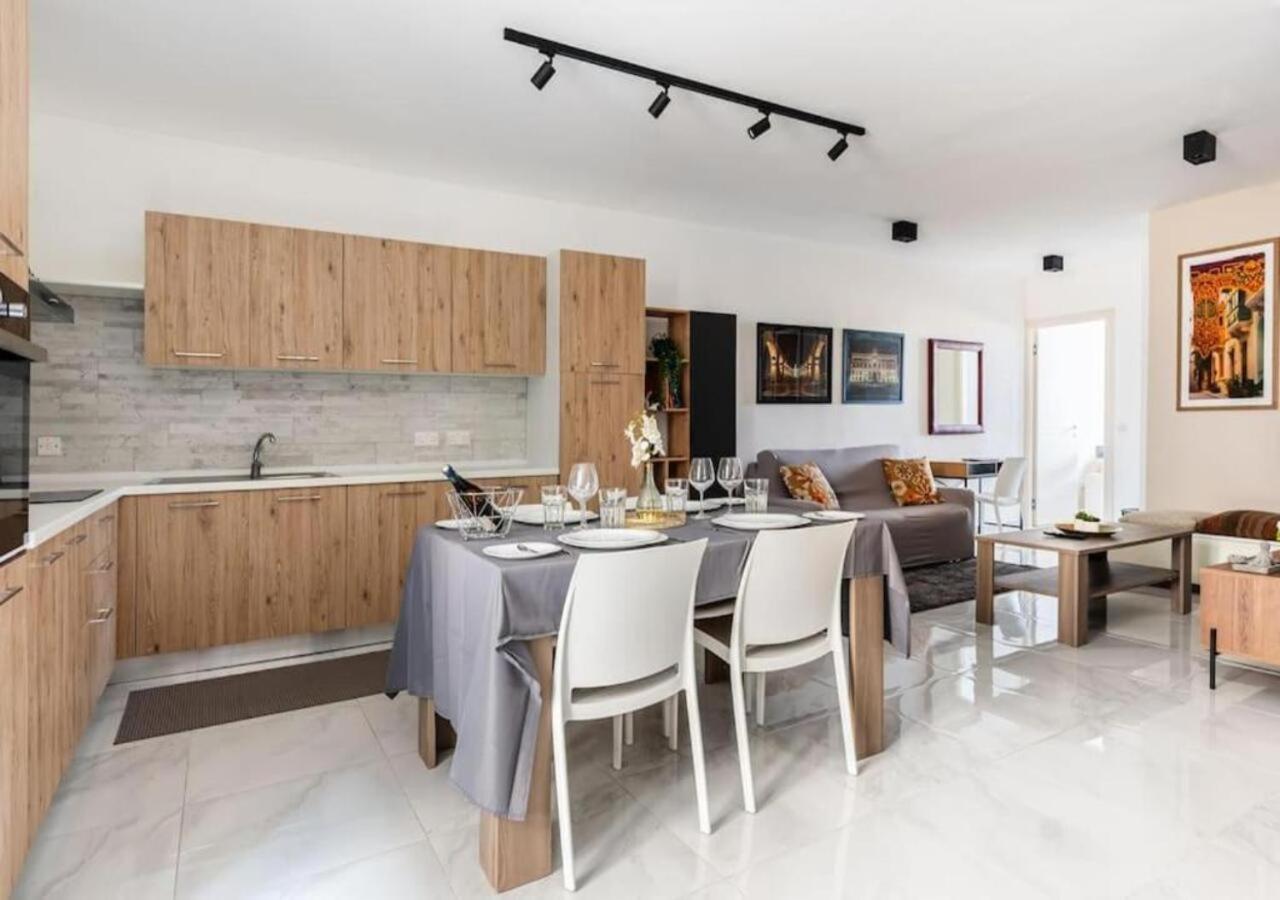 Sea View Luxury Apartment Brand New In فاليتا المظهر الخارجي الصورة